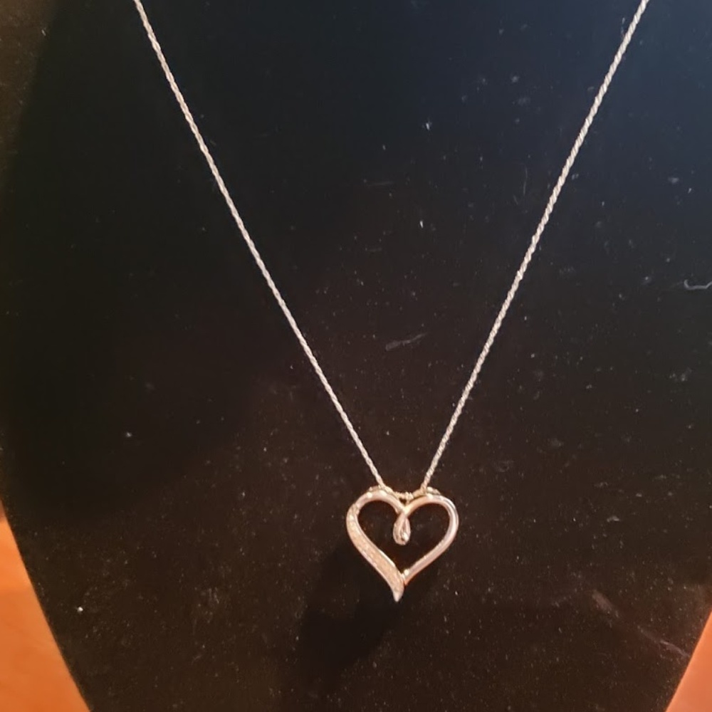 Diamond Pendant  .10CTW.925 Sterling Silver 16"